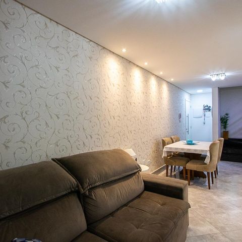 Apartamento para alugar com 120m², 2 quartos e 1 vaga Apartamento para alugar com 120m², 2 quartos e 1 vagaSala