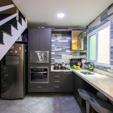 Apartamento para alugar com 120m², 2 quartos e 1 vaga Apartamento para alugar com 120m², 2 quartos e 1 vagaCozinha