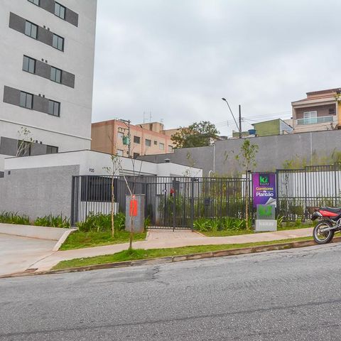 Apartamento à venda com 43m², 2 quartos e 1 vagaFachada e portaria