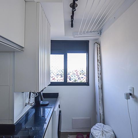Apartamento à venda com 43m², 2 quartos e 1 vagaCozinha e Área de Serviço