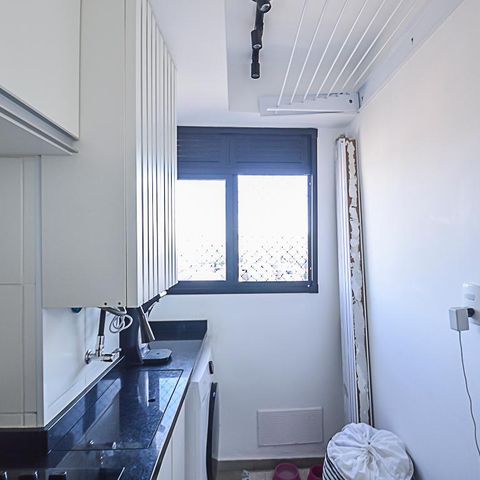 Apartamento à venda com 43m², 2 quartos e 1 vagaCozinha e Área de Serviço
