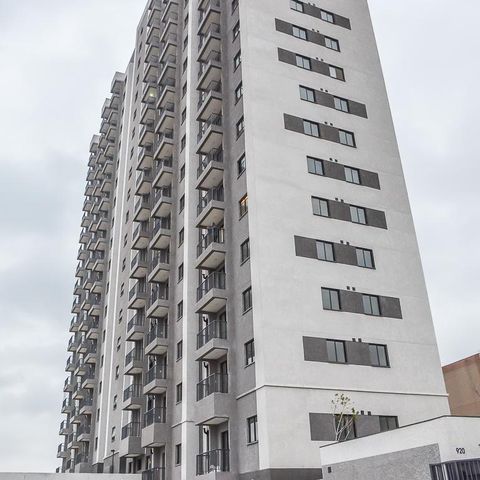 Apartamento à venda com 43m², 2 quartos e 1 vagaFachada e portaria