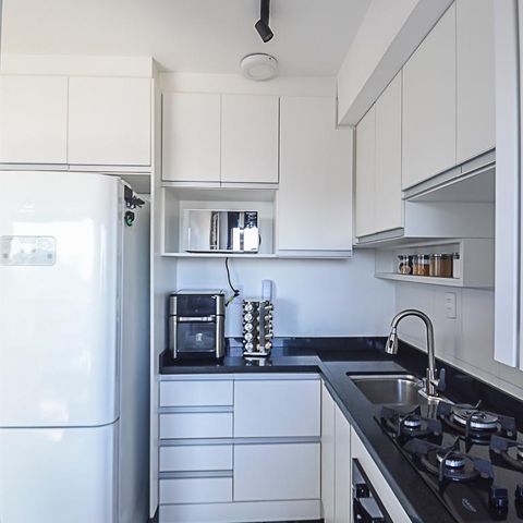 Apartamento à venda com 43m², 2 quartos e 1 vagaCozinha e Área de Serviço