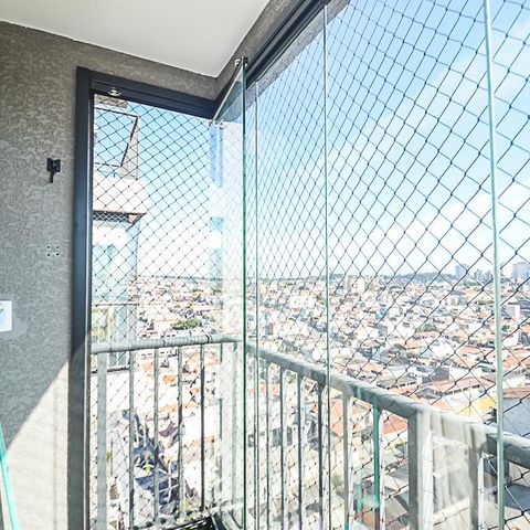 Apartamento à venda com 43m², 2 quartos e 1 vagaSacada Sala