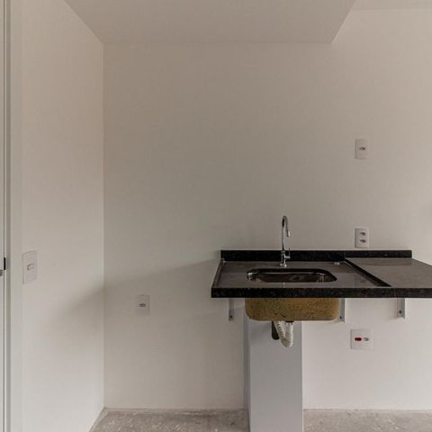 Studio à venda com 28m², 1 quarto e sem vaga Studio à venda com 28m², 1 quarto e sem vagaCozinha