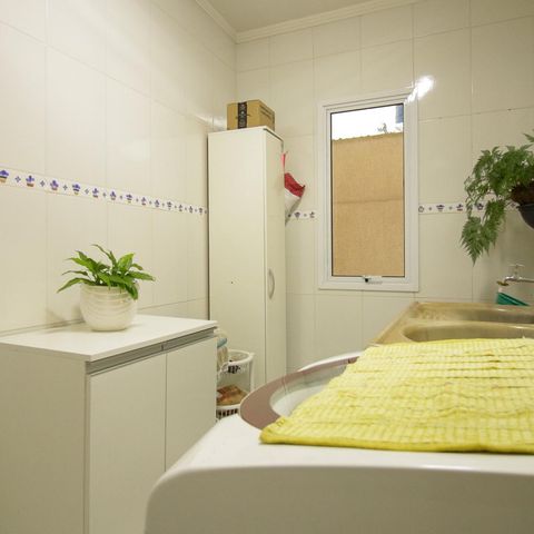 Casa à venda com 274m², 3 quartos e 5 vagasÁrea de Serviço