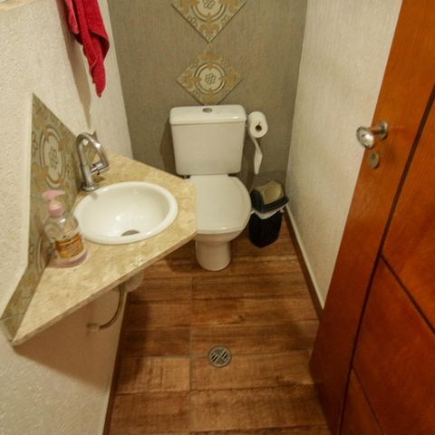Casa à venda com 274m², 3 quartos e 5 vagasLavabo 