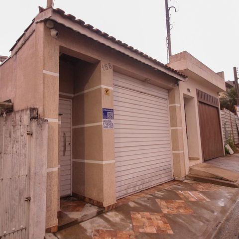 Casa à venda com 274m², 3 quartos e 5 vagasFachada