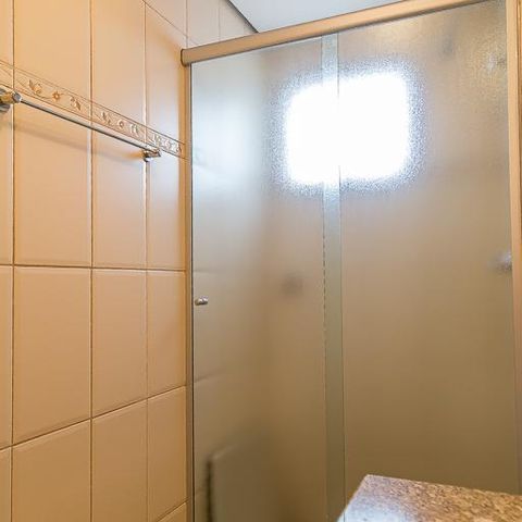 Apartamento à venda com 146m², 3 quartos e 3 vagas Apartamento à venda com 146m², 3 quartos e 3 vagasBanheiro Suíte 2