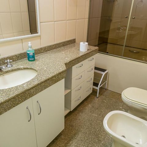 Apartamento à venda com 146m², 3 quartos e 3 vagas Apartamento à venda com 146m², 3 quartos e 3 vagasBanheiro Suíte 3