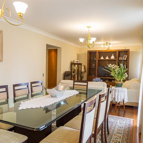 Apartamento à venda com 146m², 3 quartos e 3 vagas Apartamento à venda com 146m², 3 quartos e 3 vagasSala