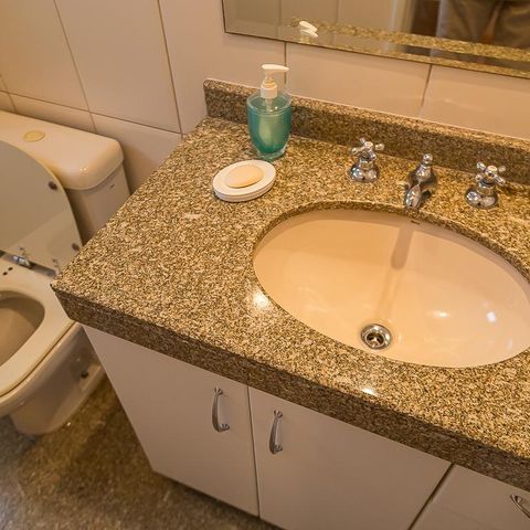 Apartamento à venda com 146m², 3 quartos e 3 vagas Apartamento à venda com 146m², 3 quartos e 3 vagasBanheiro Suíte 1