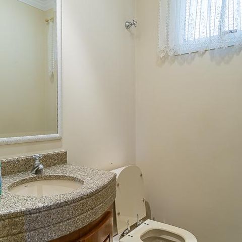 Apartamento à venda com 146m², 3 quartos e 3 vagas Apartamento à venda com 146m², 3 quartos e 3 vagasLavabo