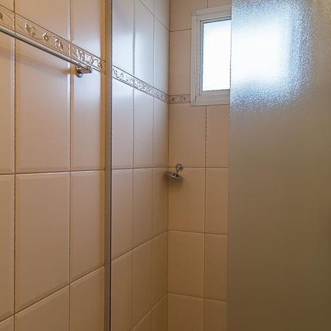 Apartamento à venda com 146m², 3 quartos e 3 vagas Apartamento à venda com 146m², 3 quartos e 3 vagasBanheiro Suíte 1
