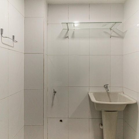 Studio à venda com 32m², 1 quarto e sem vaga Studio à venda com 32m², 1 quarto e sem vagaBanheiro