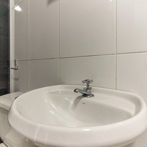 Studio à venda com 32m², 1 quarto e sem vaga Studio à venda com 32m², 1 quarto e sem vagaBanheiro