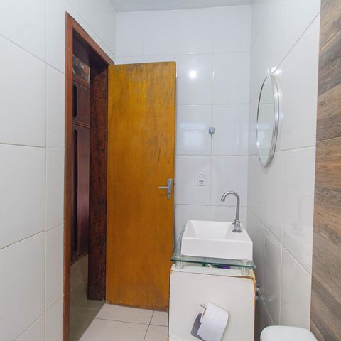 Casa à venda com 47m², 1 quarto e 1 vaga Casa à venda com 47m², 1 quarto e 1 vagaBanheiro