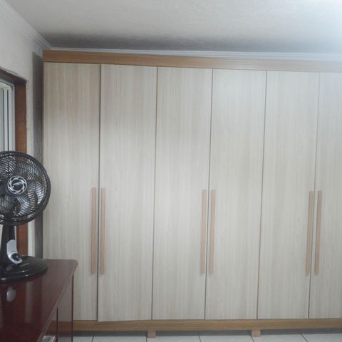 Casa à venda com 150m², 4 quartos e 2 vagas Casa à venda com 150m², 4 quartos e 2 vagasQuarto 1