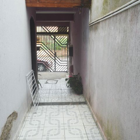 Casa à venda com 150m², 4 quartos e 2 vagas Casa à venda com 150m², 4 quartos e 2 vagasQuintal