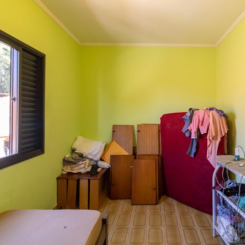 Casa à venda com 150m², 4 quartos e 2 vagas Casa à venda com 150m², 4 quartos e 2 vagasQuarto 4