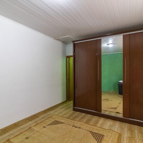 Casa à venda com 150m², 4 quartos e 2 vagas Casa à venda com 150m², 4 quartos e 2 vagasQuarto 2