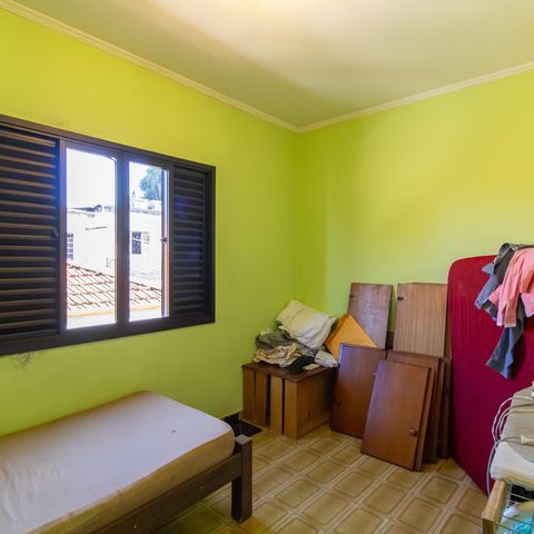 Casa à venda com 150m², 4 quartos e 2 vagas Casa à venda com 150m², 4 quartos e 2 vagasQuarto 4