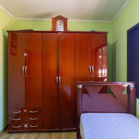 Casa à venda com 150m², 4 quartos e 2 vagas Casa à venda com 150m², 4 quartos e 2 vagasQuarto 3