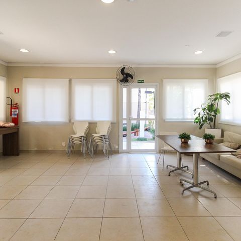 Apartamento à venda com 36m², 2 quartos e 1 vaga Apartamento à venda com 36m², 2 quartos e 1 vagaÁrea comum - Salão de festas