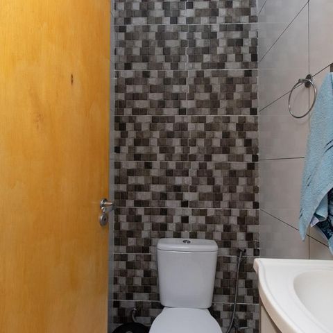 Casa à venda com 240m², 3 quartos e 1 vaga Casa à venda com 240m², 3 quartos e 1 vagaBanheiro 4