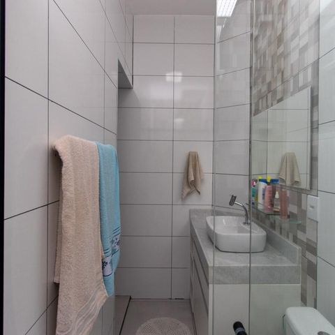 Casa à venda com 240m², 3 quartos e 1 vaga Casa à venda com 240m², 3 quartos e 1 vagaBanheiro 3