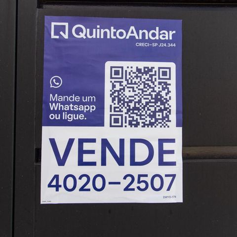 Casa à venda com 240m², 3 quartos e 1 vaga Casa à venda com 240m², 3 quartos e 1 vagaPlaca