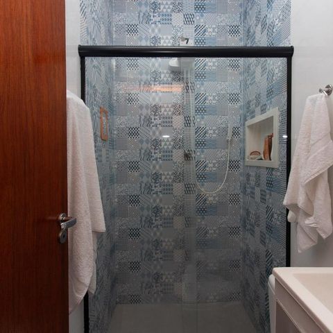 Casa à venda com 240m², 3 quartos e 1 vaga Casa à venda com 240m², 3 quartos e 1 vagaBanheiro 2