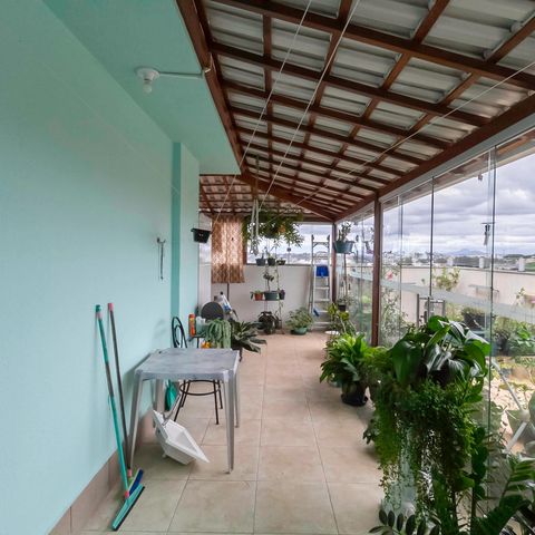 Apartamento à venda com 140m², 3 quartos e 1 vaga Apartamento à venda com 140m², 3 quartos e 1 vagaCobertura