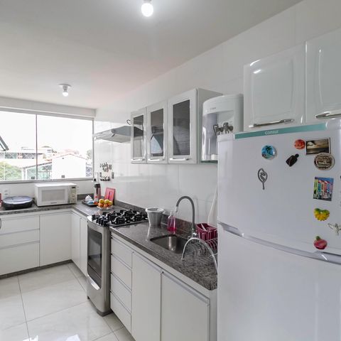 Apartamento à venda com 140m², 3 quartos e 1 vaga Apartamento à venda com 140m², 3 quartos e 1 vagaCozinha