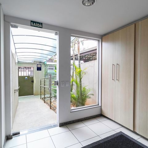Apartamento à venda com 140m², 3 quartos e 1 vaga Apartamento à venda com 140m², 3 quartos e 1 vagaHall social
