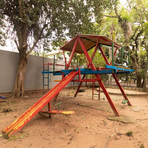 Apartamento à venda com 43m², 1 quarto e sem vaga Apartamento à venda com 43m², 1 quarto e sem vagaÁrea comum - Playground