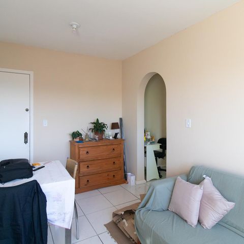 Apartamento à venda com 43m², 1 quarto e sem vaga Apartamento à venda com 43m², 1 quarto e sem vagaSala