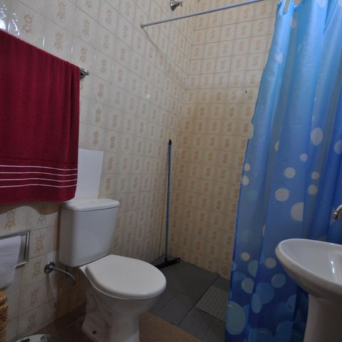 Casa à venda com 74m², 3 quartos e sem vagaBanheiro Social