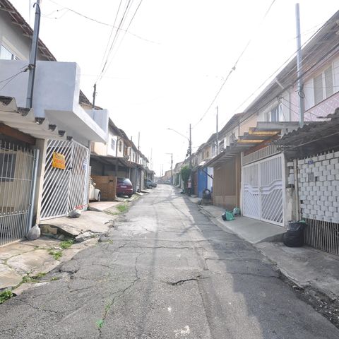 Casa à venda com 74m², 3 quartos e sem vagaVista da Rua