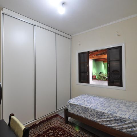 Casa à venda com 74m², 3 quartos e sem vagaQuarto 2