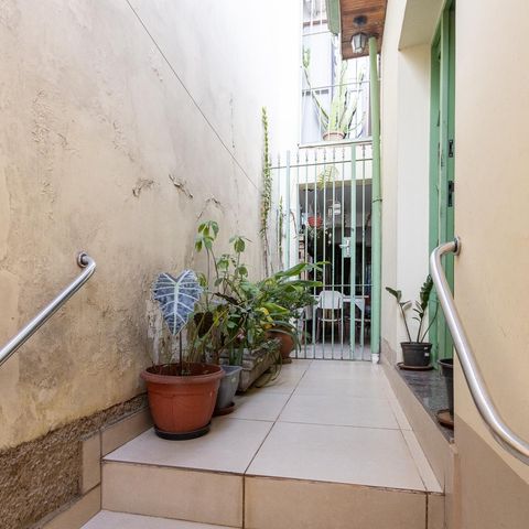 Casa à venda com 114m², 3 quartos e 1 vaga Casa à venda com 114m², 3 quartos e 1 vagaCorredor