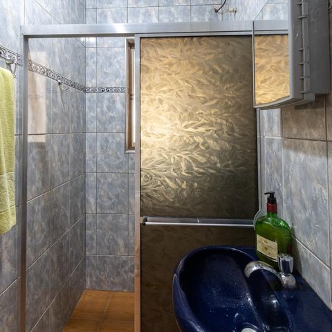 Casa à venda com 114m², 3 quartos e 1 vaga Casa à venda com 114m², 3 quartos e 1 vagaBanheiro