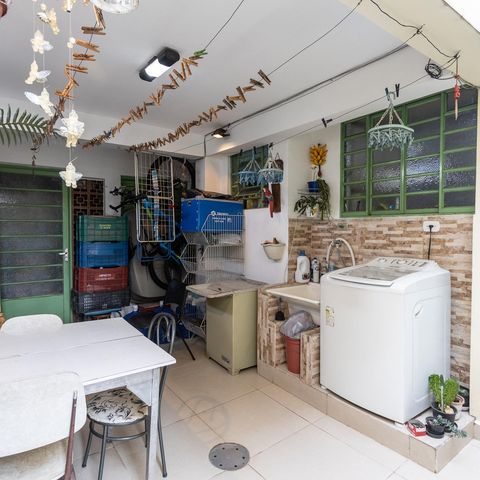 Casa à venda com 114m², 3 quartos e 1 vaga Casa à venda com 114m², 3 quartos e 1 vagaÁrea de Serviço