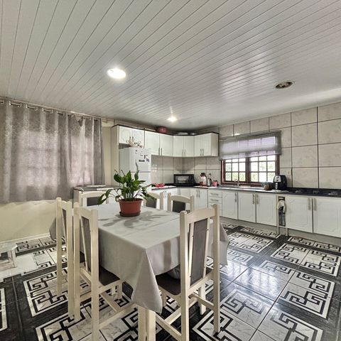 Casa à venda com 88m², 2 quartos e 1 vagaCozinha