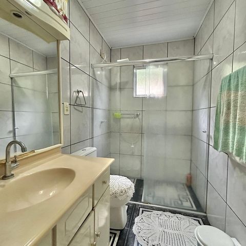 Casa à venda com 88m², 2 quartos e 1 vagaBanheiro