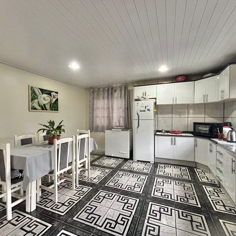 Casa à venda com 88m², 2 quartos e 1 vagaCozinha