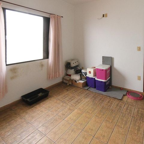 Casa à venda com 534m², 4 quartos e 10 vagas Casa à venda com 534m², 4 quartos e 10 vagasQuarto 2