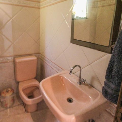 Casa à venda com 534m², 4 quartos e 10 vagas Casa à venda com 534m², 4 quartos e 10 vagasLavabo