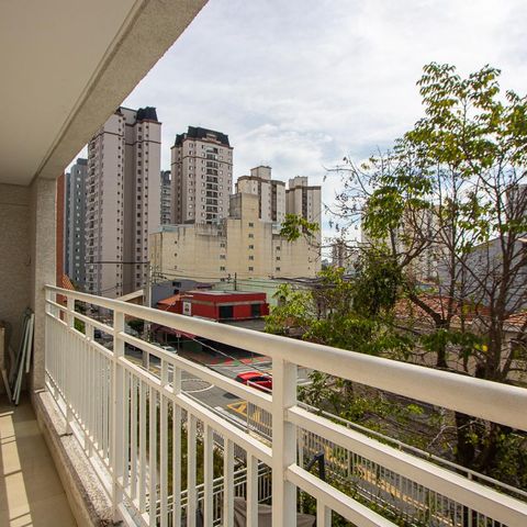 Apartamento à venda com 56m², 1 quarto e 1 vaga Apartamento à venda com 56m², 1 quarto e 1 vagaVaranda da sala