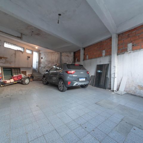 Casa para alugar com 281m², 3 quartos e 7 vagasGaragem
